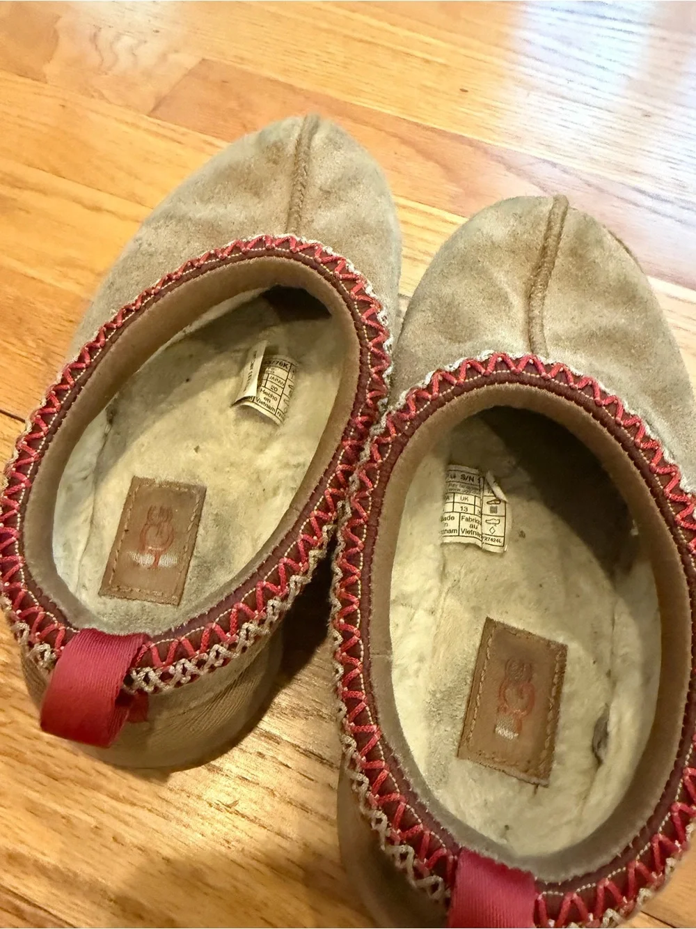Kids Ugg Bundle Size 1 Boots Mini Platform Tasman